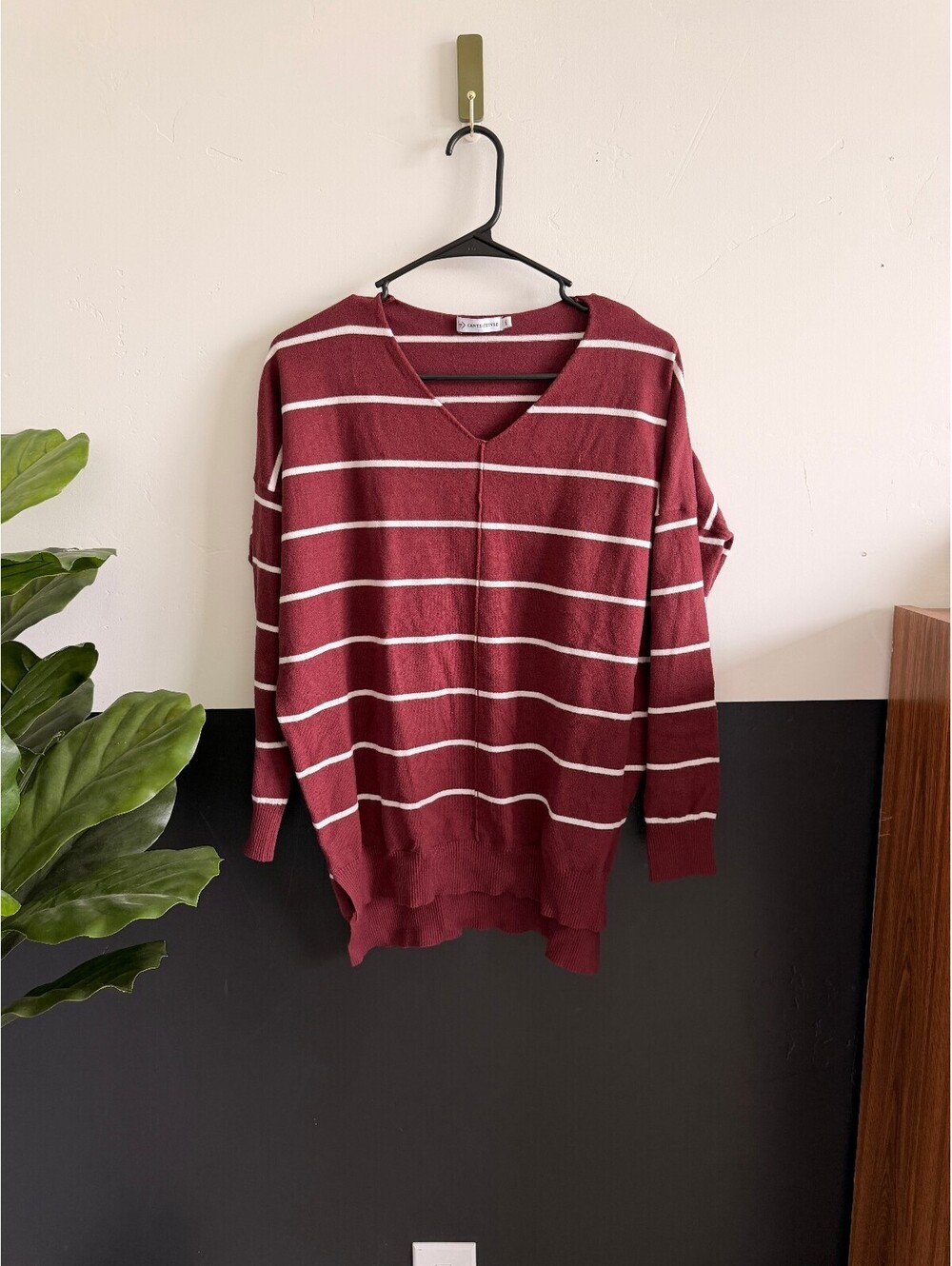 Cents of Style Size M/L Striped Sweater